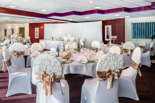holiday inn birmingham north cannock by ihg