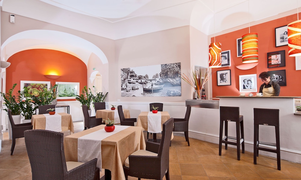 hotel della piccola marina