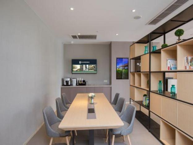 homeinn selected suzhou xiangcheng huangdai