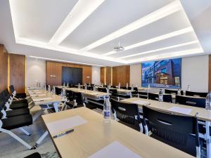 orange hotel qingdao jimo baolong plaza