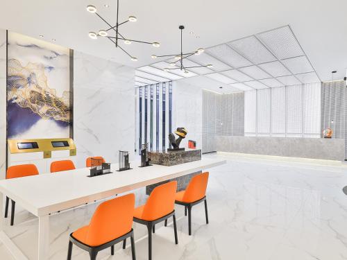 orange hotel qingdao jimo baolong plaza