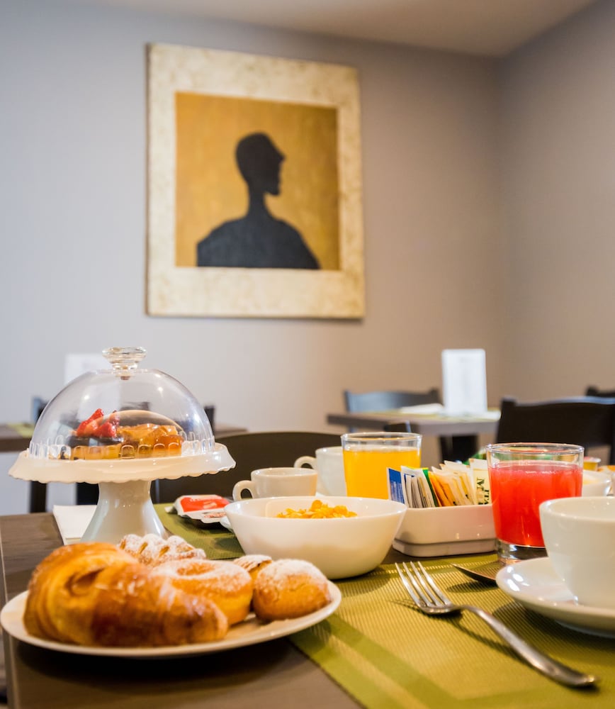 hotel europa art caserta