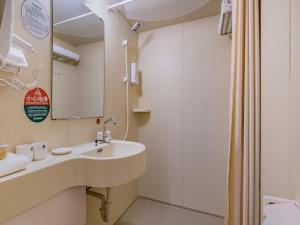 green tree inn yue ge zhuang