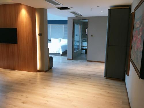 lanou hotel guangdong shaoguan university