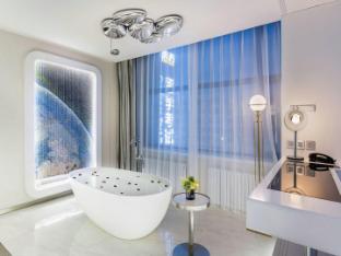 crystal orange hotel harbin zhongyang street chart