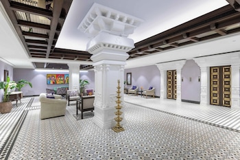 vivanta ernakulam marine drive