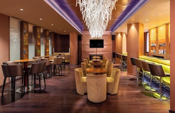 vivanta ernakulam marine drive