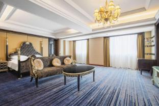 vienna international hotel guangzhou south railway station zhongcun metro station