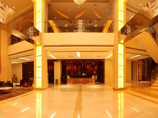 vienna international hotel guangzhou south railway station zhongcun metro station
