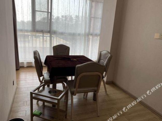 vienna hotel suizhou baiyun lake yushanshu