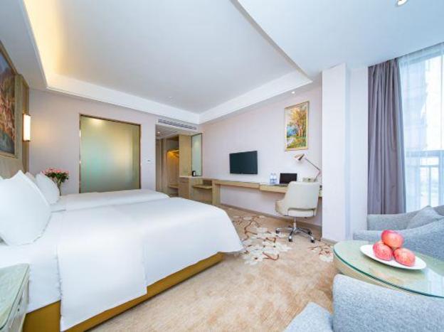 vienna hotel suizhou baiyun lake yushanshu