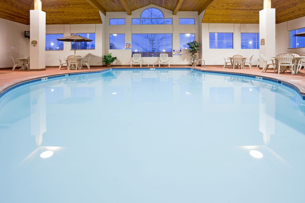 holiday inn express houghton keweenaw by ihg