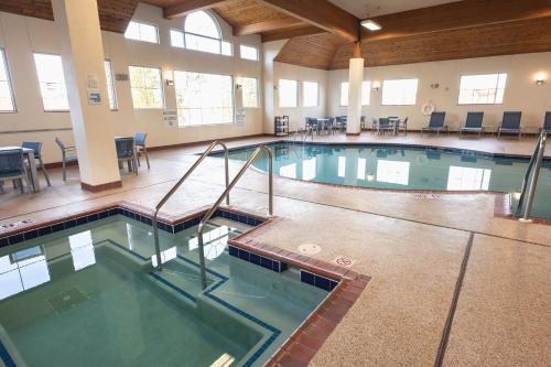 holiday inn express houghton keweenaw by ihg