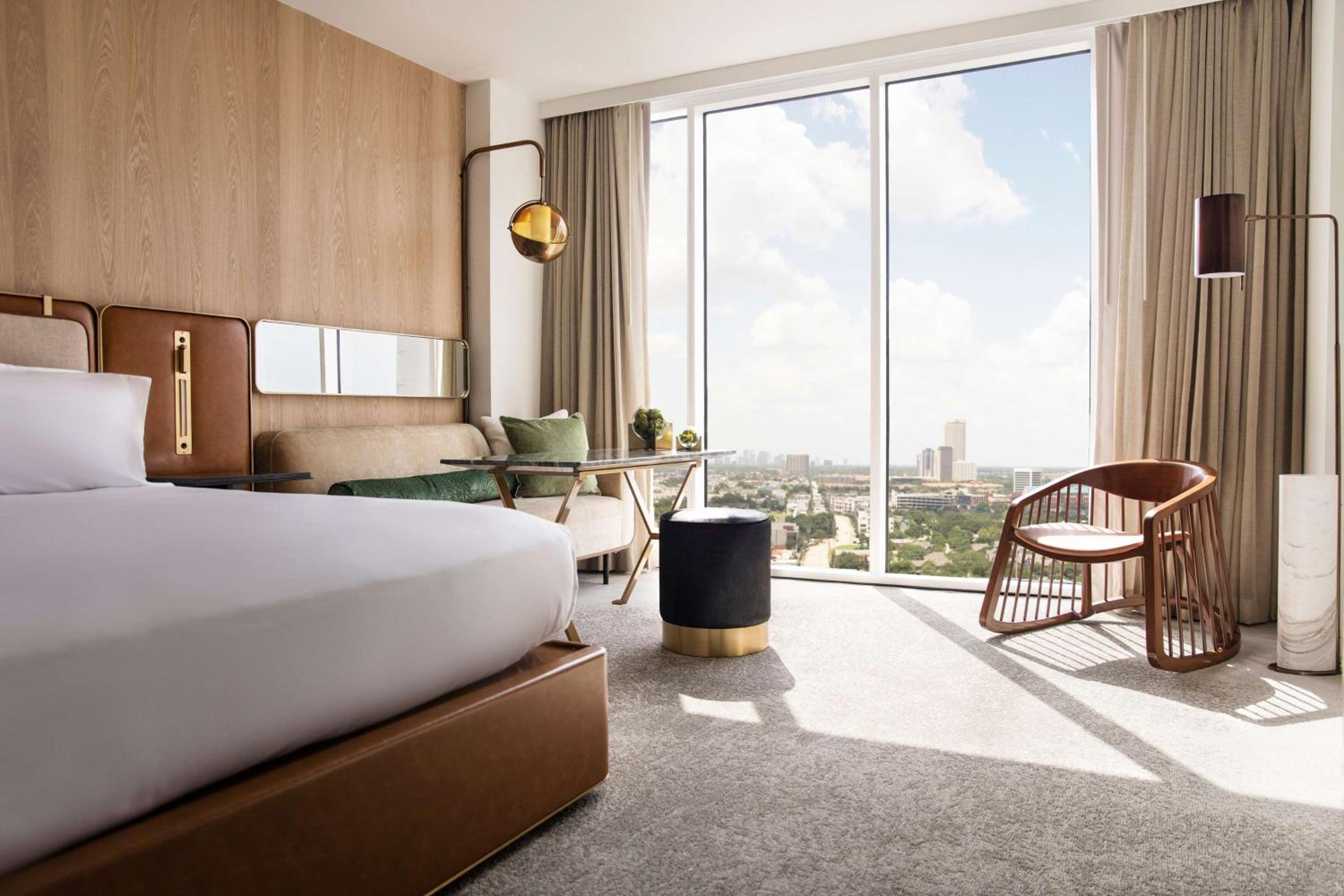 c baldwin curio collection by hilton