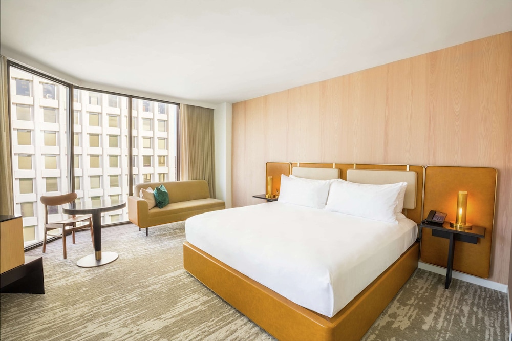 c baldwin curio collection by hilton
