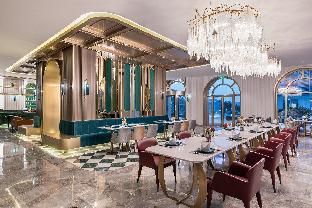 crystal orange hotel guiyang north railway station