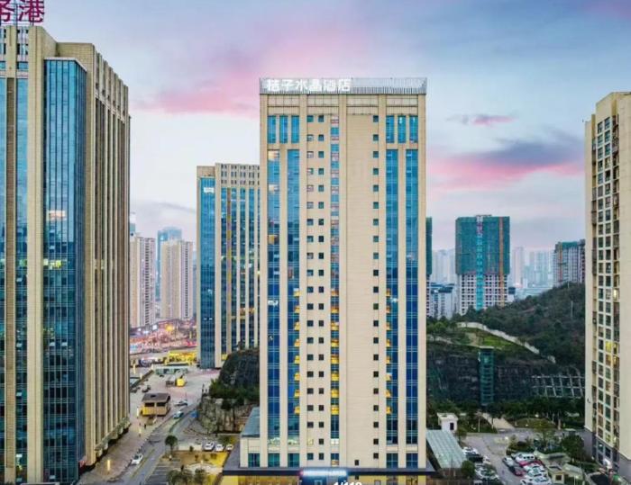 crystal orange hotel guiyang north railway station