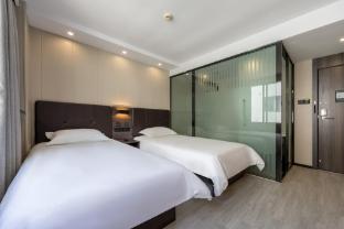 hi inn shanghai guanghua road creative park store