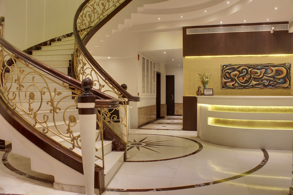 hotel grand godwin