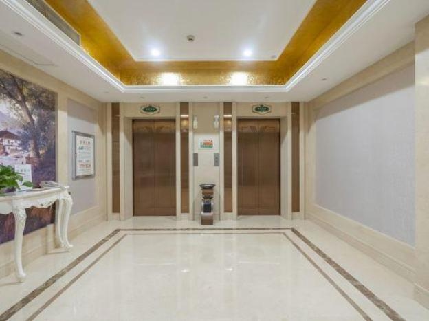 vienna international hotel poyang wetland park