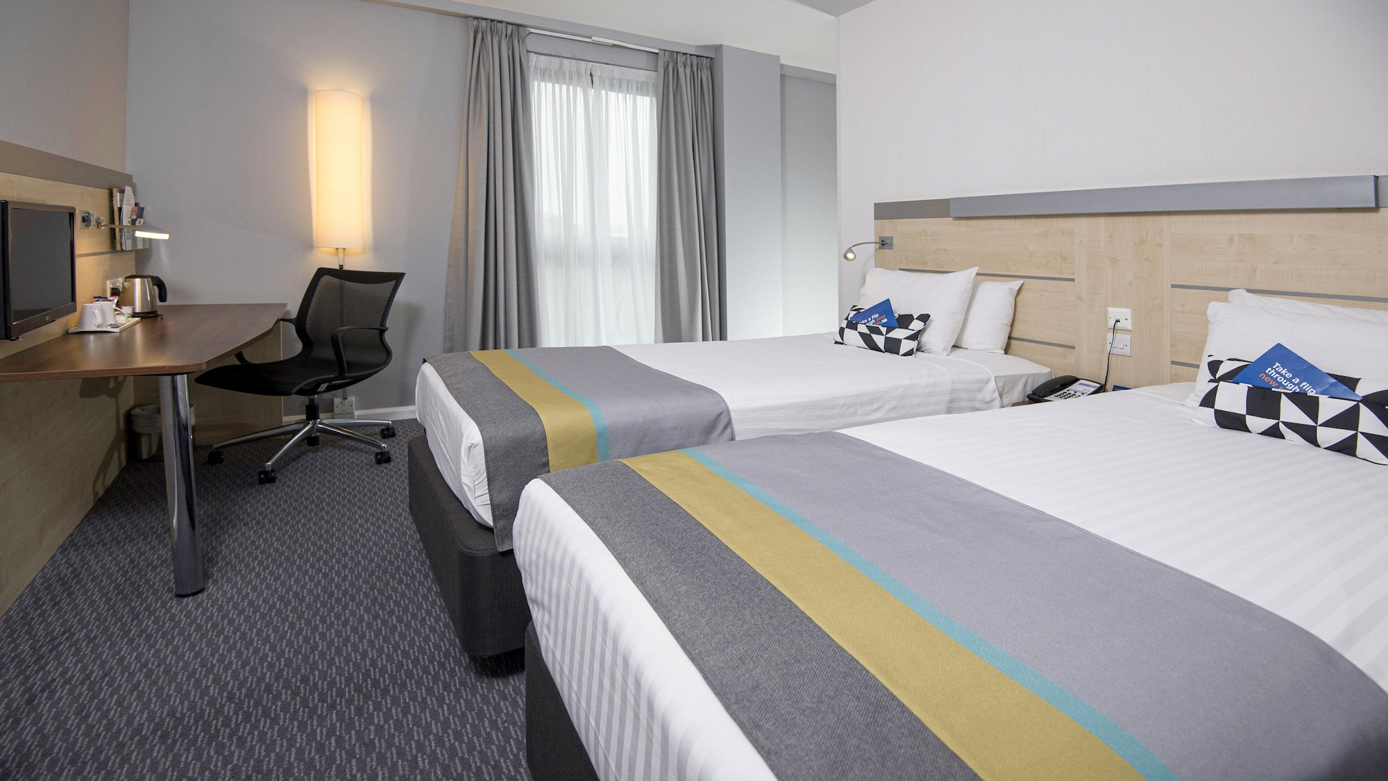holiday inn express hull city centre by ihg