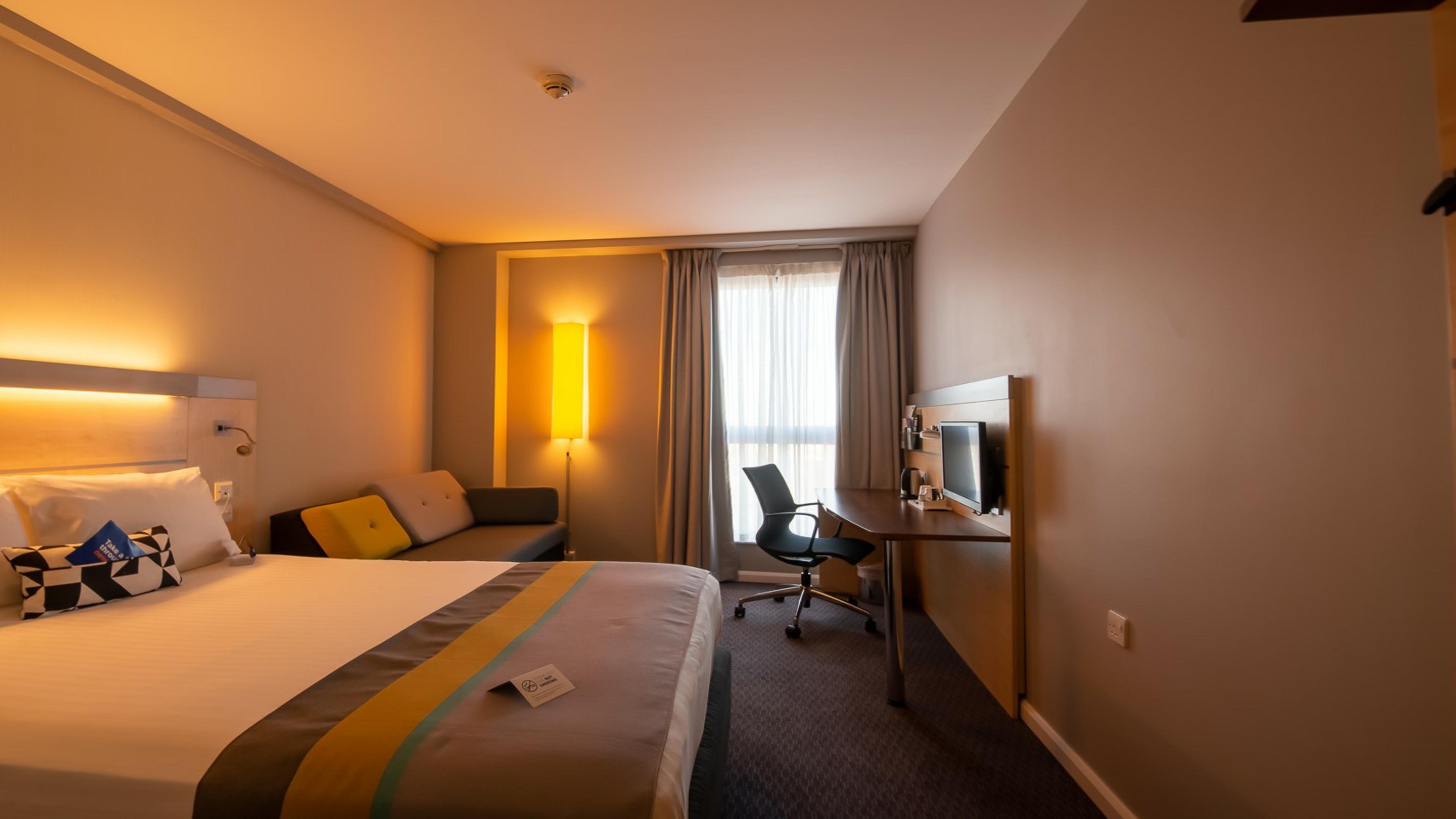 holiday inn express hull city centre by ihg