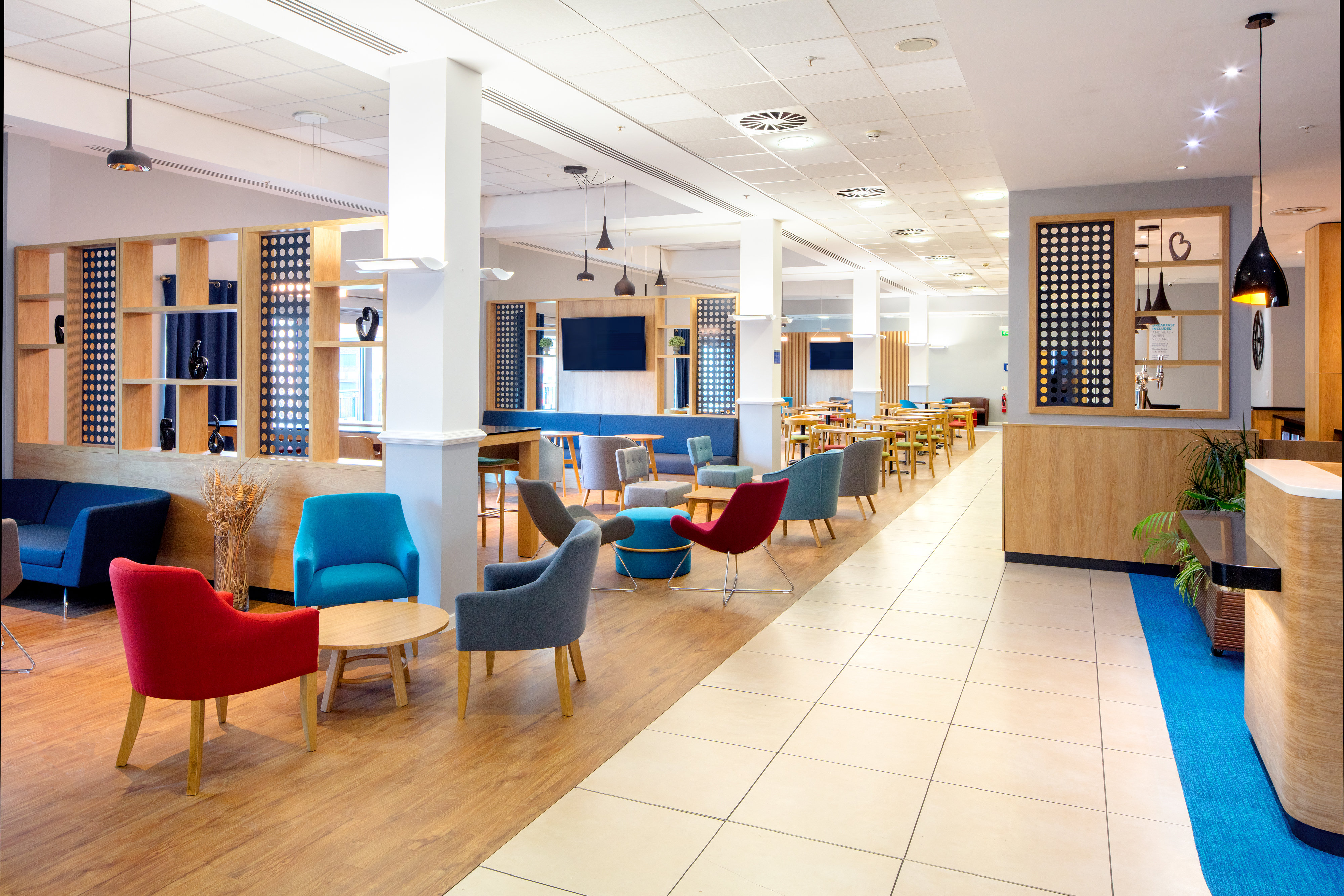 holiday inn express hull city centre by ihg