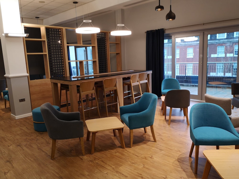 holiday inn express hull city centre by ihg