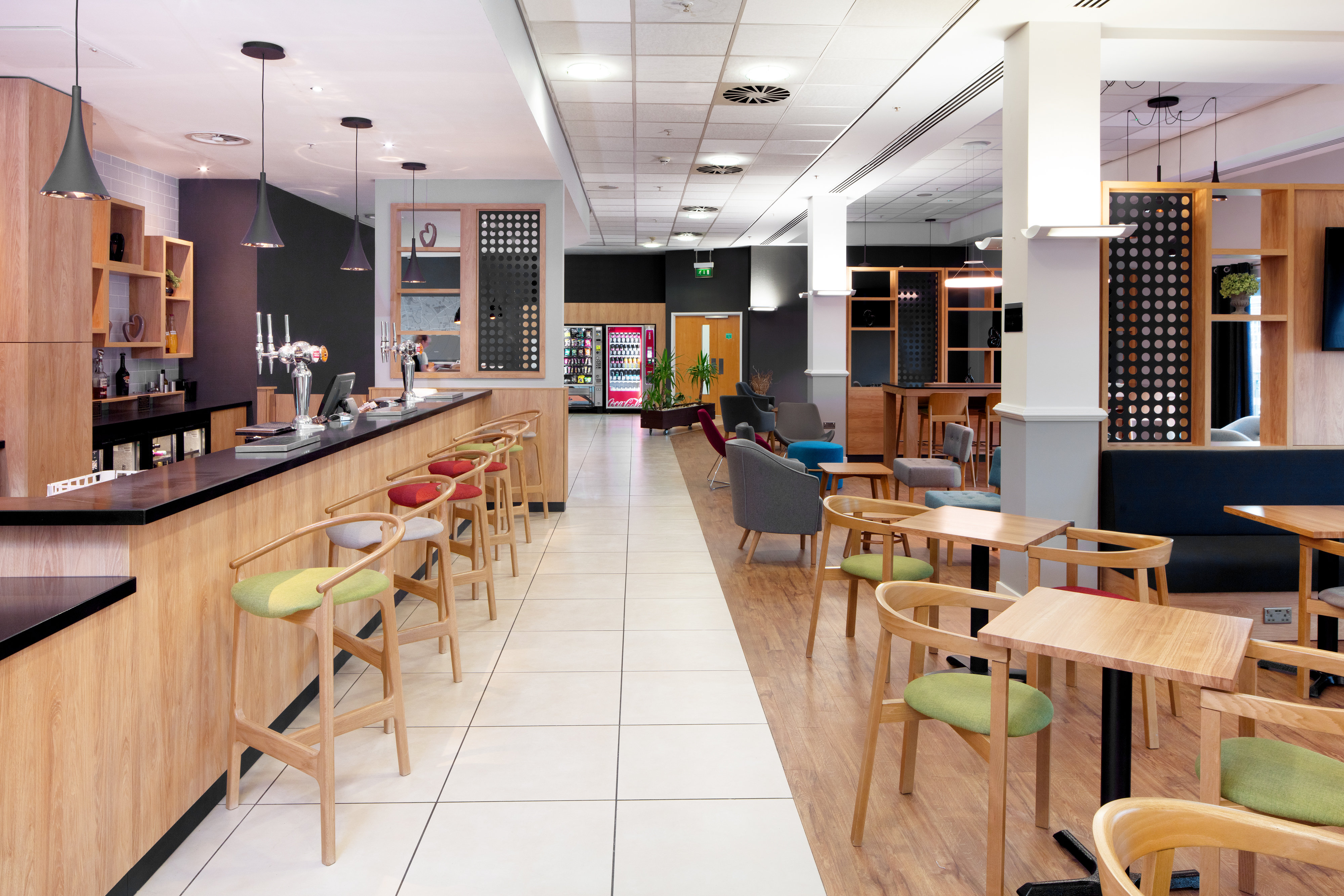 holiday inn express hull city centre by ihg