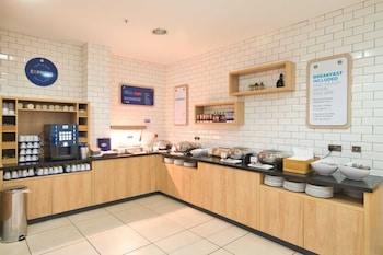 Holiday Inn Express Hull City Centre By Ihg,Near Hull Marina,3 star