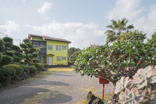 seogwipo yongnuni pension