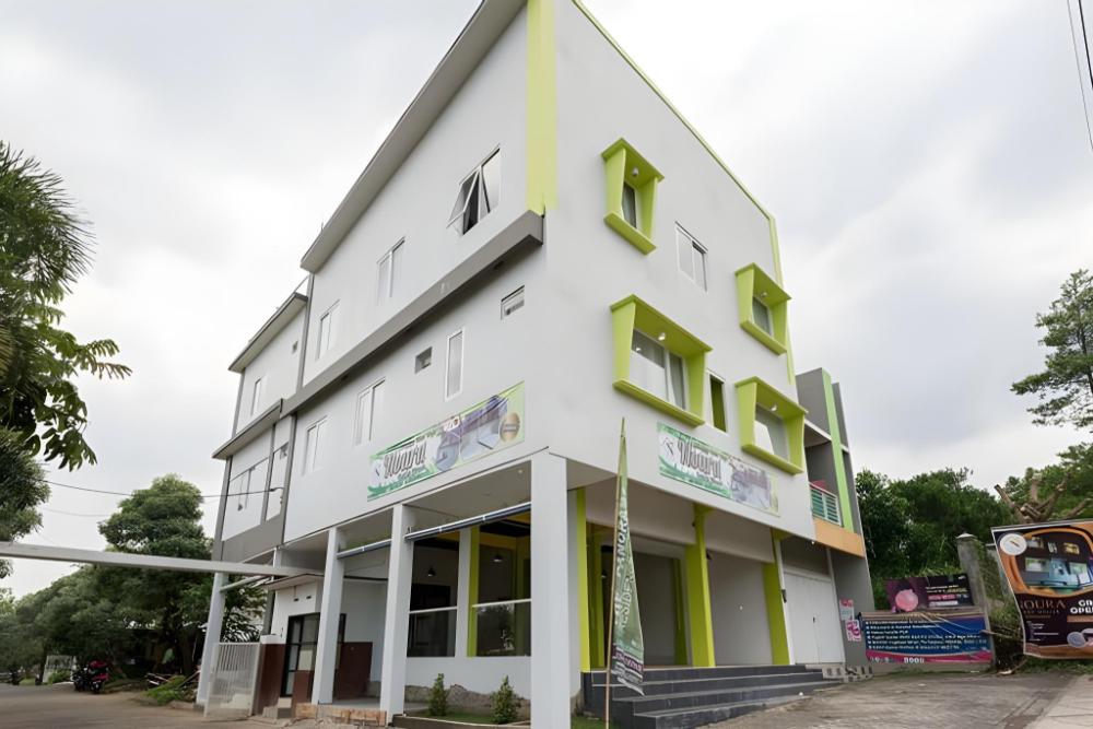 noura guest house syariah merjosari