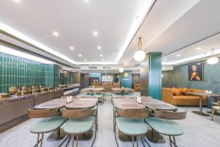 orange hotel jinan spring city plaza