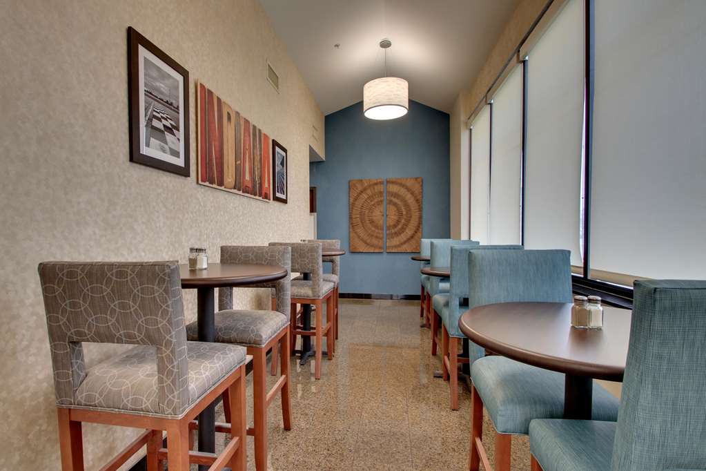 best western plus indianapolis north at pyramids