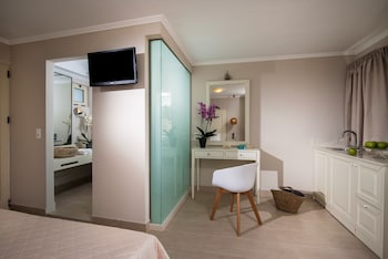 notos heights hotel and suites