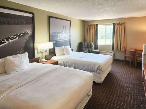 Eagle Ridge Inn,Moline>>Le Claire,2 star