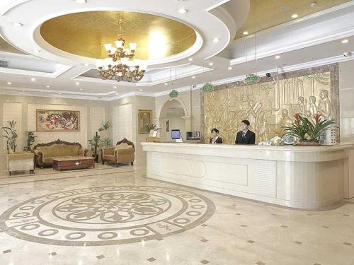 vienna classic hotel suzhou likou furniture market metro station