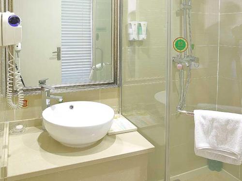 vienna classic hotel suzhou likou furniture market metro station