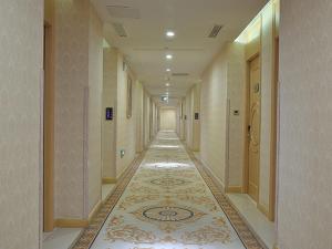 vienna classic hotel suzhou likou furniture market metro station