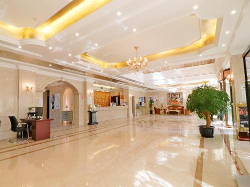 vienna international hotel shanghai hongqiao airport international exhibition center jizhai road