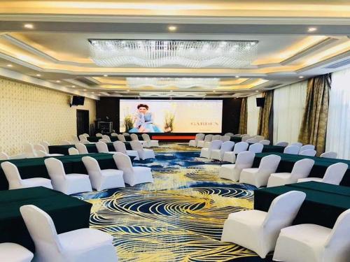 vienna international hotel shanghai hongqiao airport international exhibition center jizhai road