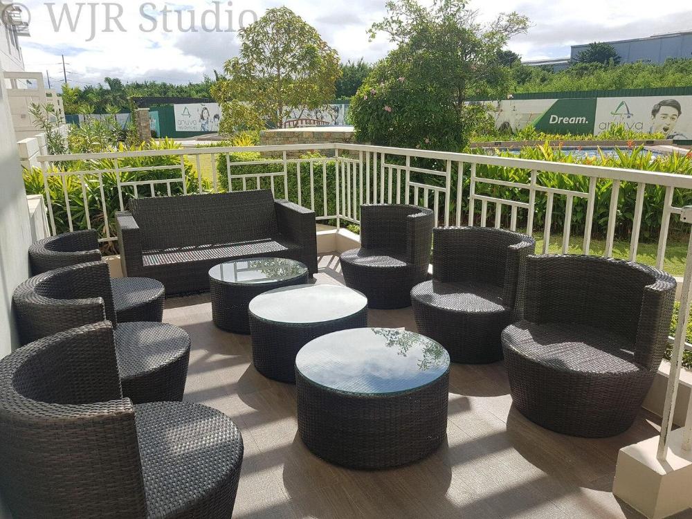 deluxe couple suite with lake view in alabang