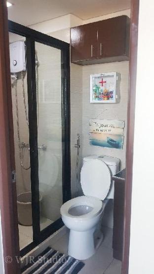 deluxe couple suite with lake view in alabang