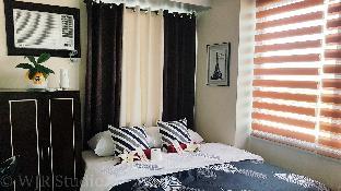 deluxe couple suite with lake view in alabang