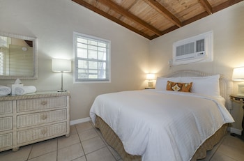pines and palms resort