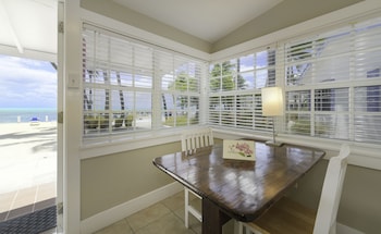 Pines & Palms Resort,Key Largo>>Islamorada,3 star