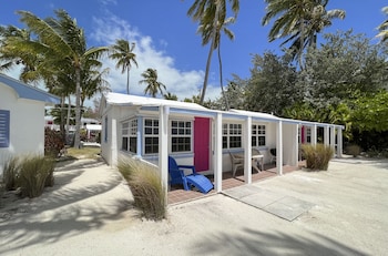 Pines & Palms Resort,Key Largo>>Islamorada,3 star