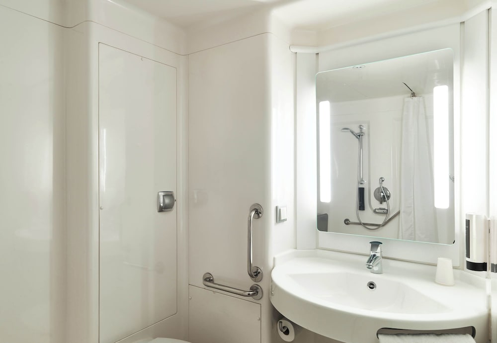 bandb hotel orly rungis airport 3 stars