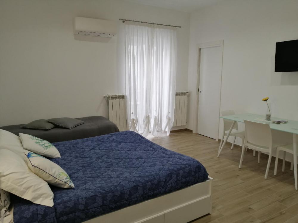 mediterranea sicilia casa dei normanni costanza