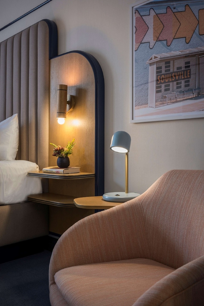 hu hotel